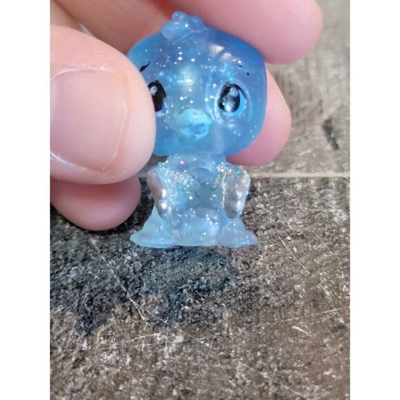 Mini SML blue glitter Bird toy figure - Picture 2 of 8